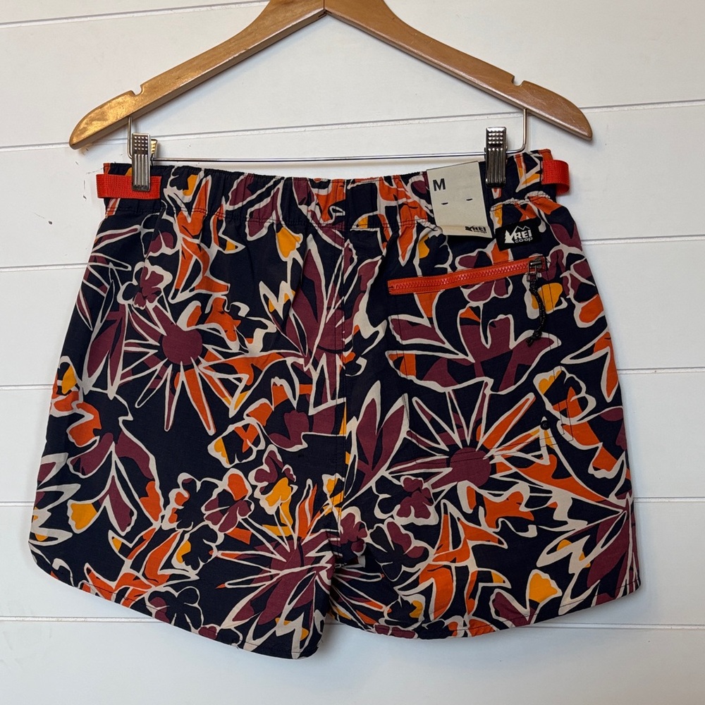 NEW  REI Trailmade Amphib active shorts! Medium